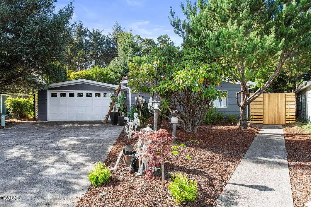 101 NE 33rd, Newport, OR 97365 - #1