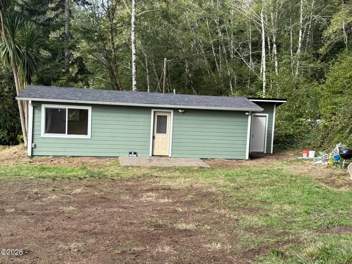 6260 Black Bear, Florence, OR 97439 - #1