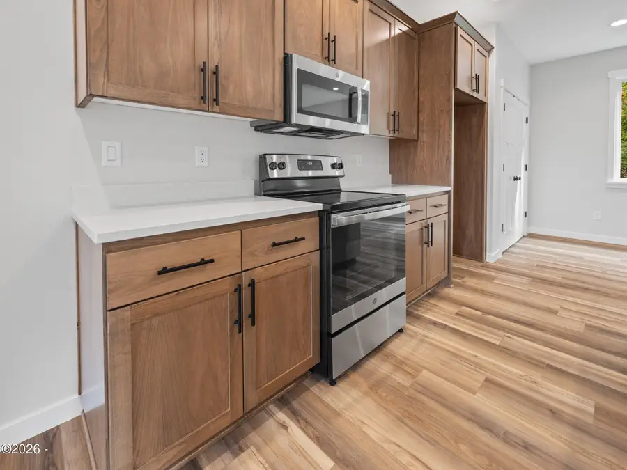 1502 SE Marine, Lincoln City, OR 97367 - #3