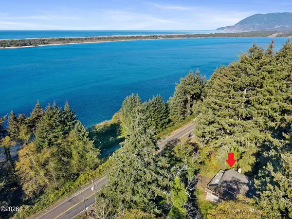 30235 N Highway 101, Rockaway Beach, OR 97136