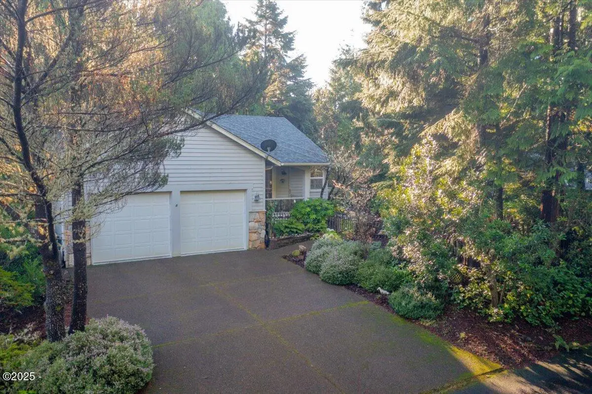 140 SW Gull Station, Depoe Bay, OR 97341 - Image #1