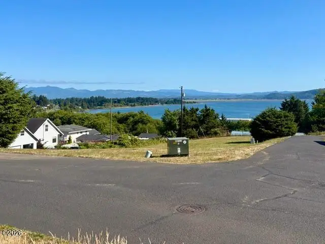 44 South Ridge, Bay City, OR 97107 - #3