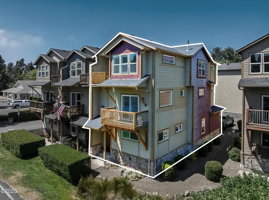 475 SE 35th, Newport, OR 97366 - #2