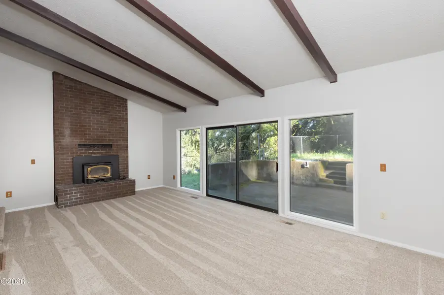 1484 Yasek, Toledo, OR 97391 - #2