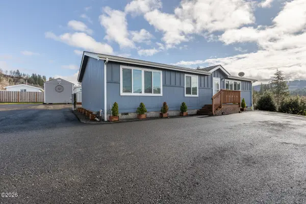 226 N Pony Trail, Otis, OR 97368