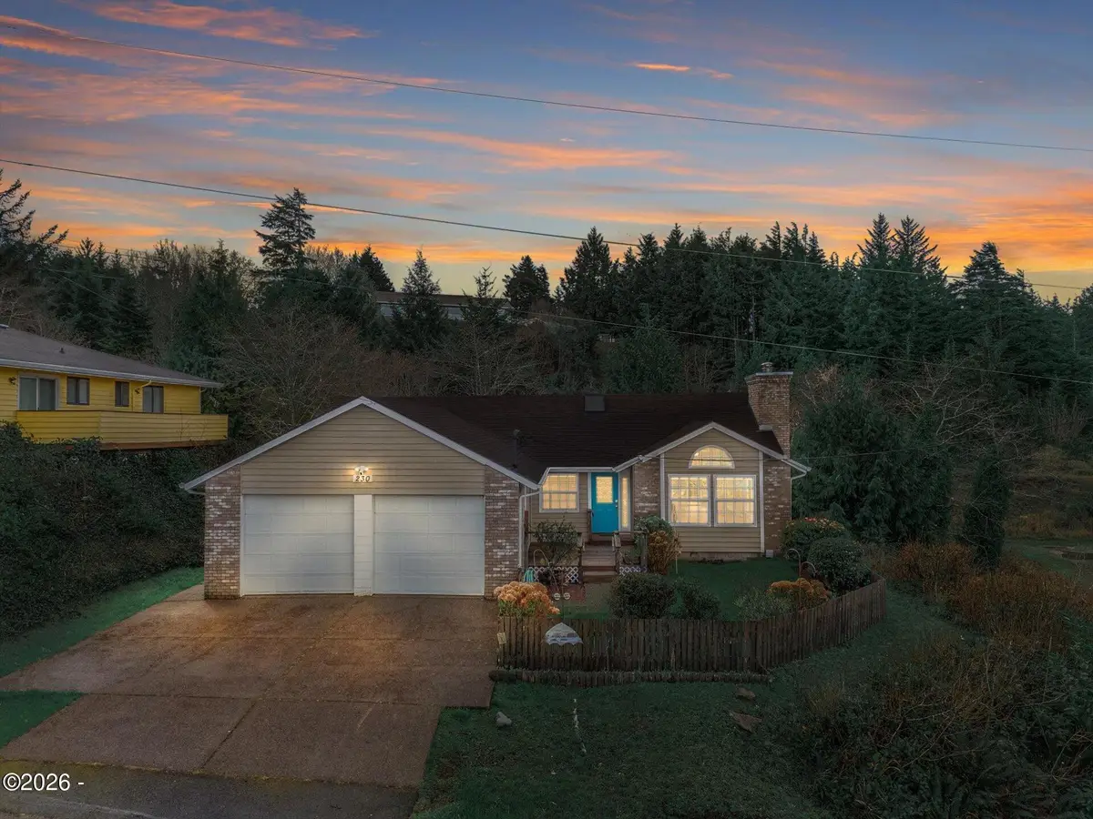 230 SW Cedar, Waldport, OR 97394 - #1