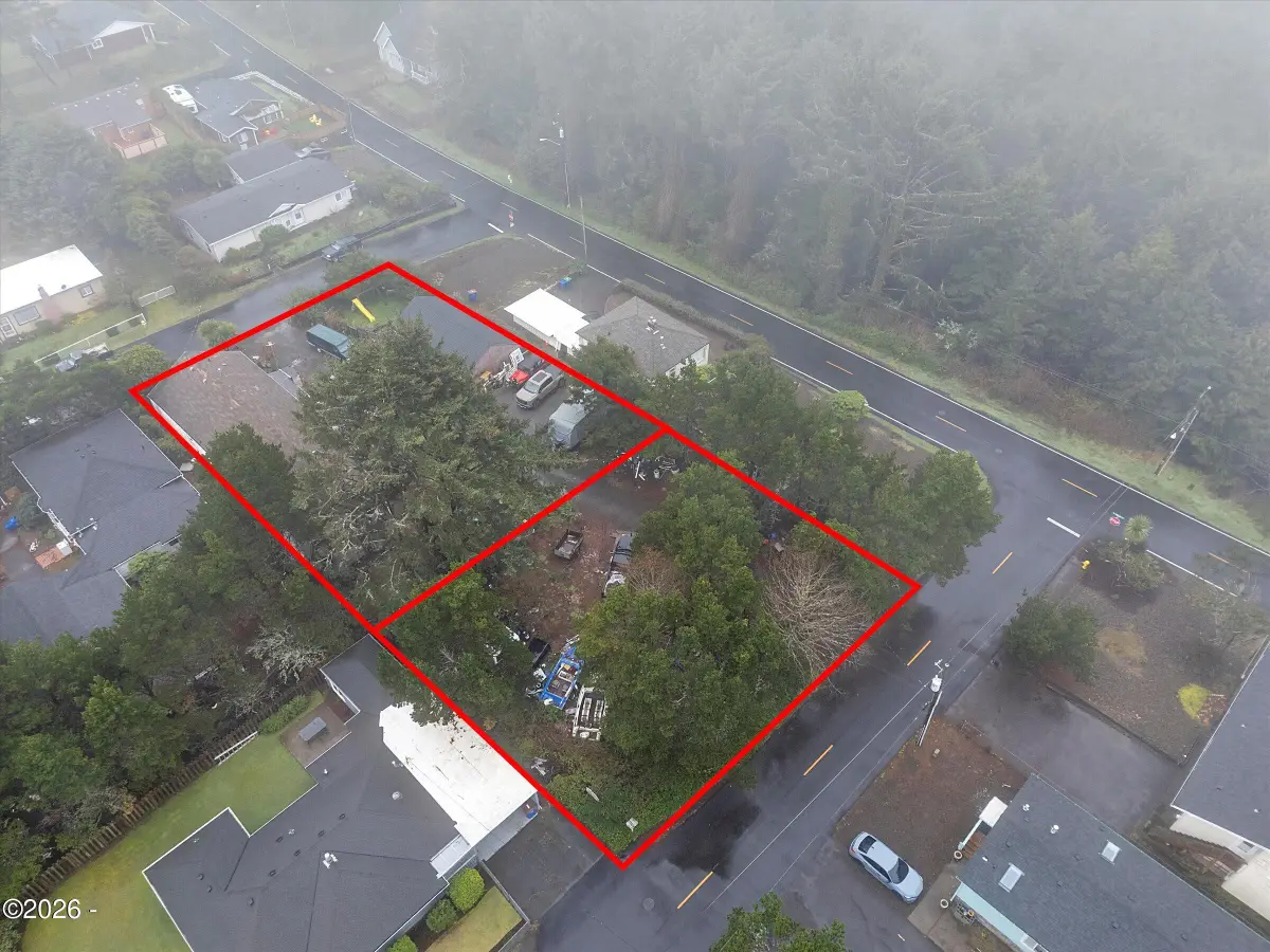 1032 SW 14th, Lincoln City, OR 97367 - #1