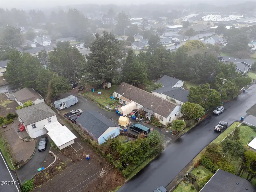 1032 SW 14th, Lincoln City, OR 97367 - #2