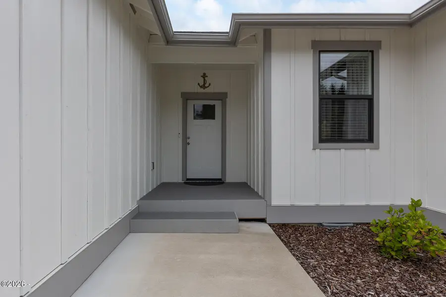 4145 SE Inlet, Lincoln City, OR 97367 - #3