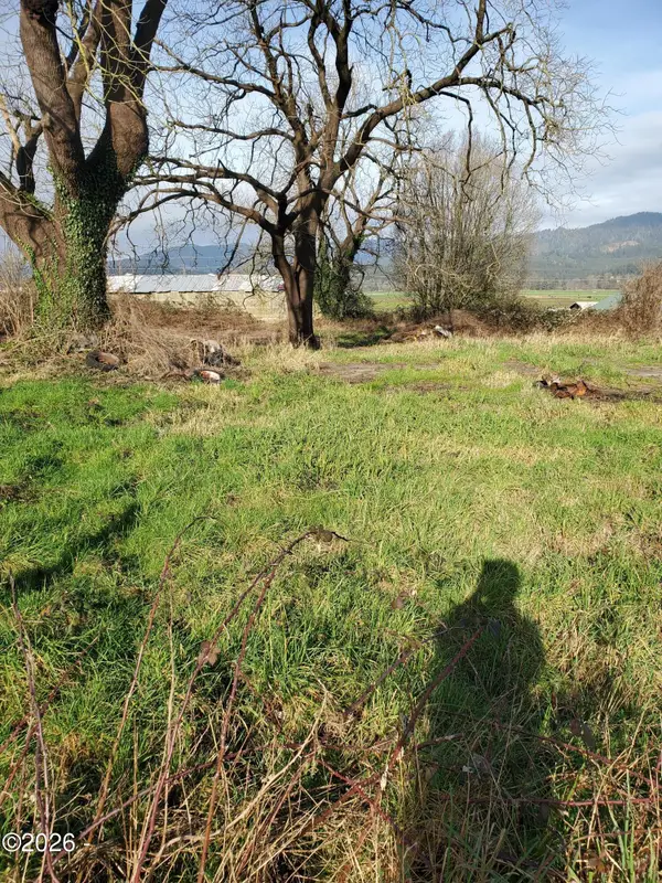 3810 3rd, Tillamook, OR 97141