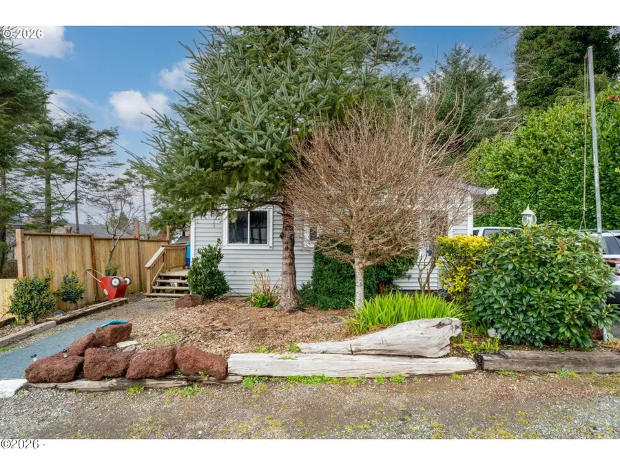 1040 NE 12th, Rockaway Beach, OR 97136 - #2