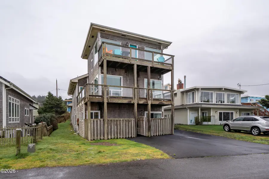 5220 NW Jetty, Lincoln City, OR 97367 - #2