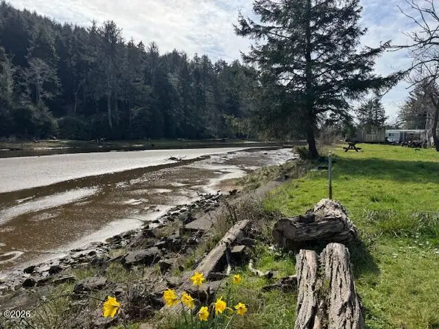 5142 SE Hwy 101, Lincoln City, OR 97367 - #3