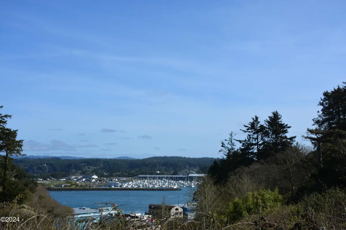 503 SW Alder, Newport, OR 97365 - #1