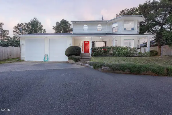 2340 S Crestline, Waldport, OR 97394