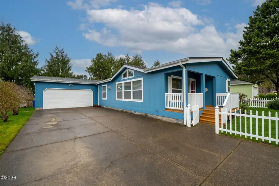 370 SE Anchor, Depoe Bay, OR 97341 - #3