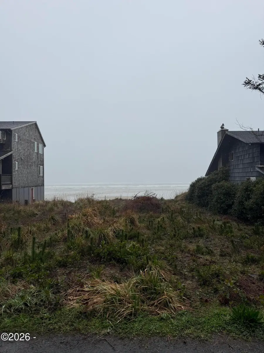 6374 NW Finisterre, Yachats, OR 97498 - #2