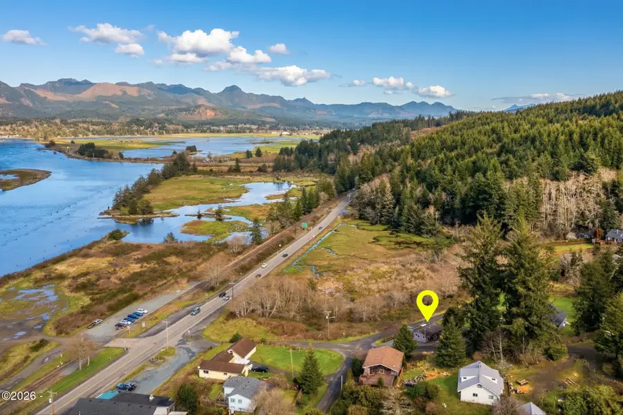 107 Hemlock, Wheeler, OR 97147 - #2