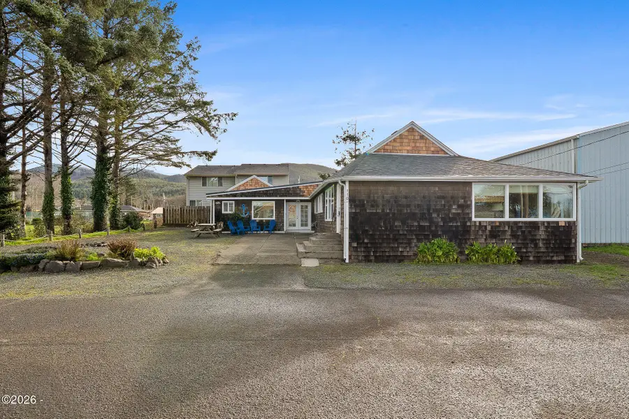 110 N Easy, Rockaway Beach, OR 97136 - #2
