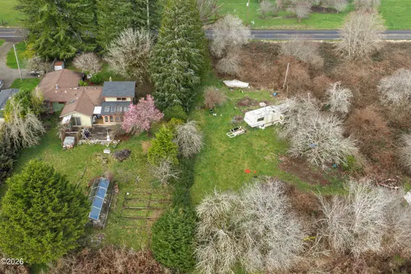 1355 Moonshine Park, Logsden, OR 97357