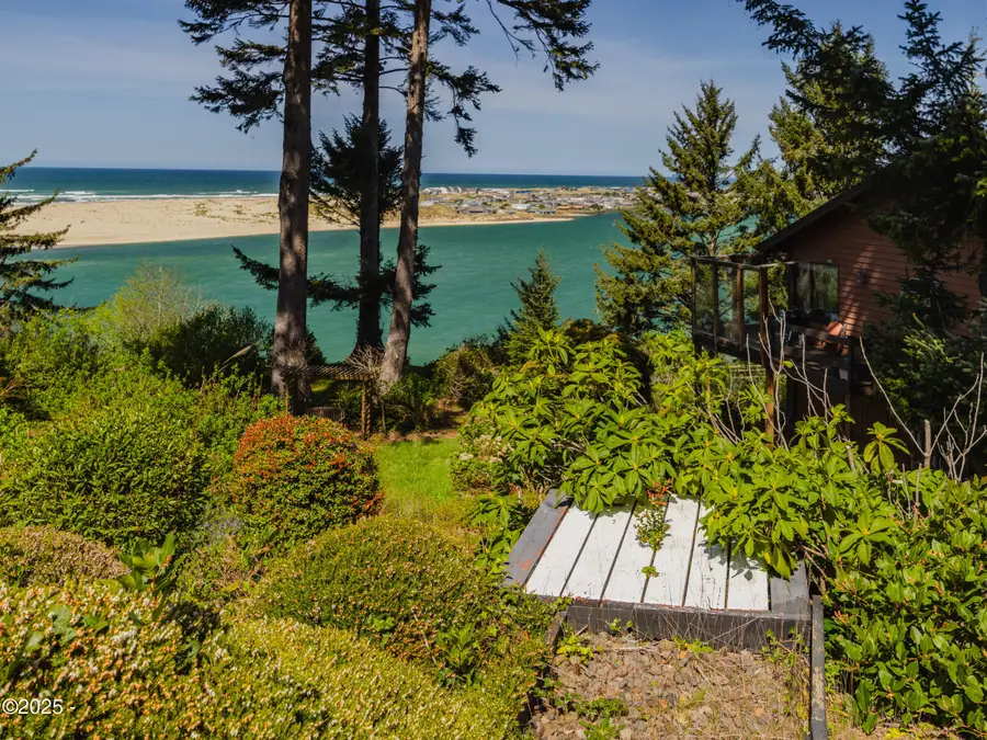 1080 SW Norwood, Waldport, OR 97394 - #3