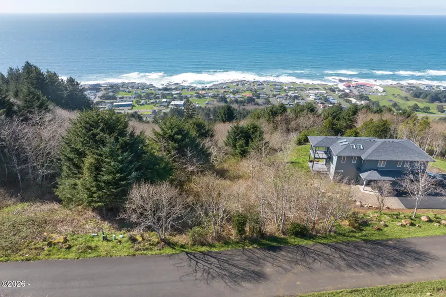 24 Horizon Hill, Yachats, OR 97498 - #3