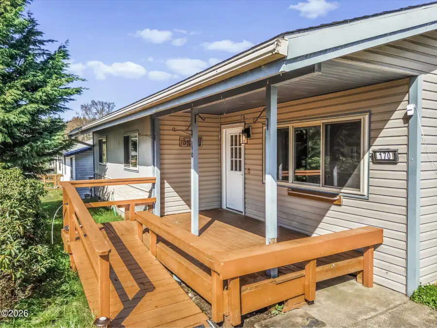 170 SE Salmon, Waldport, OR 97394 - #2