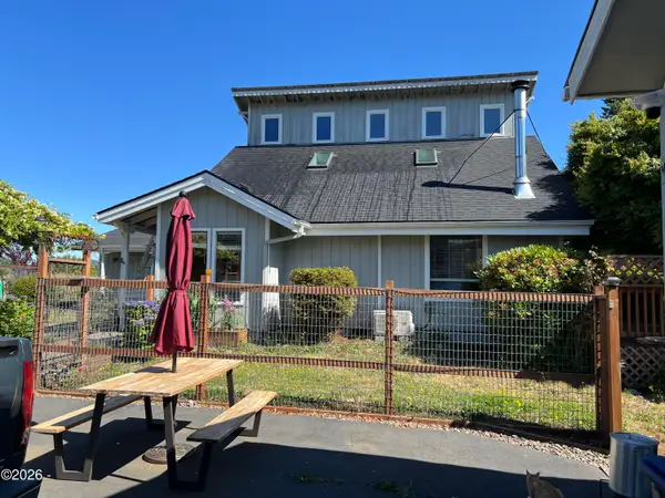 7368 Logsden Road, Logsden, OR 97357