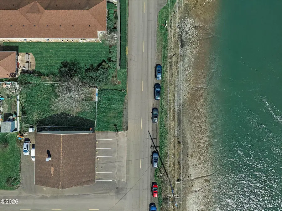 840 NE Mill, Waldport, OR 97394 - #2