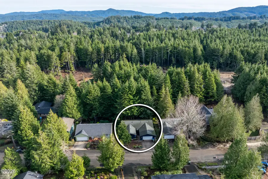 885 SW Dolores, Waldport, OR 97394 - #3