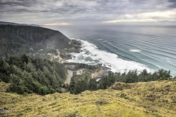 95590 Us-101, Yachats, OR 97498