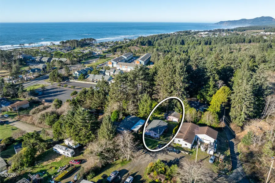 173 NE 57th, Newport, OR 97365 - Image #3