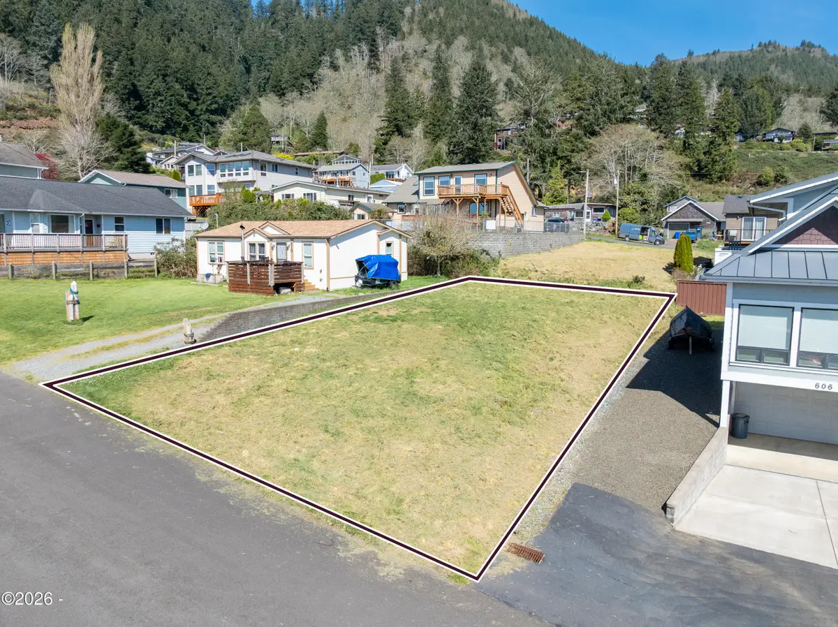 607 Driftwood, Garibaldi, OR 97118 - #1