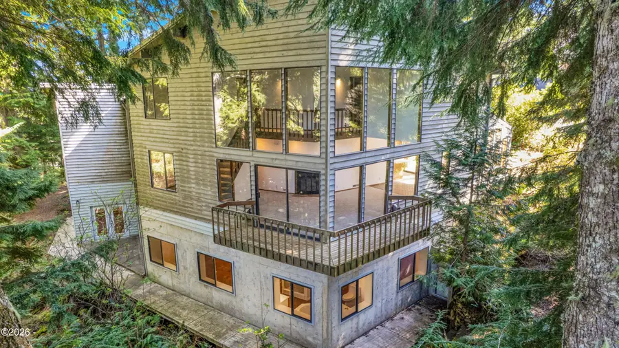527 Eagles Nest, Gleneden Beach, OR 97388 - #2