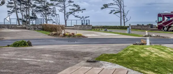 6225 N Coast Hwy, Newport, OR 97365