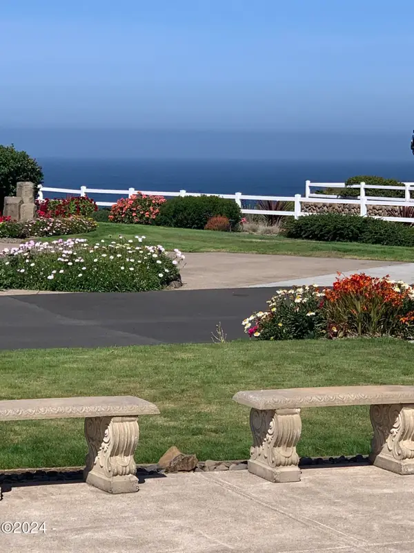 N Coast Hwy Lot 160, Newport, OR 97365