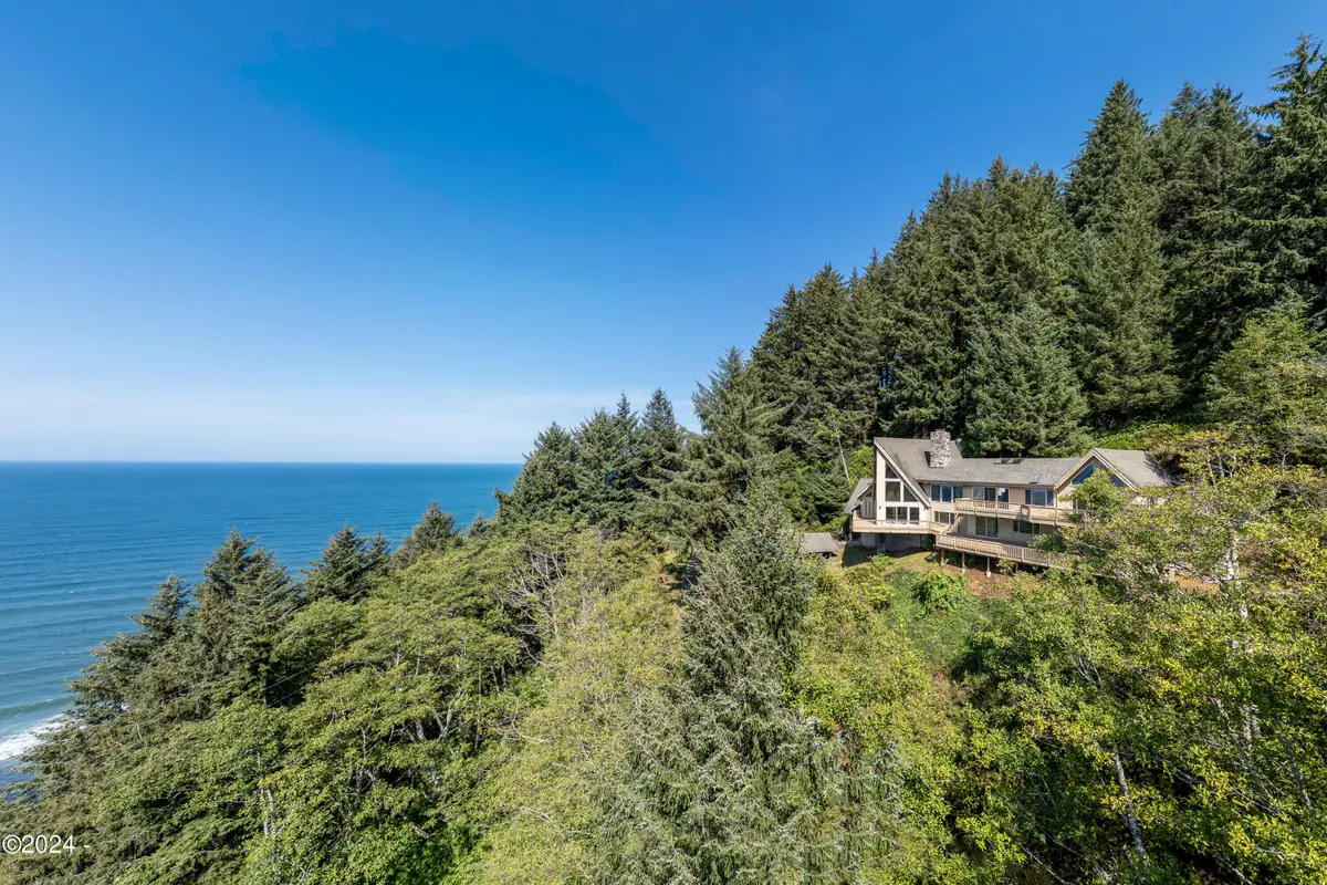 94515 Highway 101, Yachats, OR 97498 - Image #1