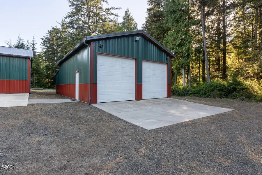 32 NW Legion, Waldport, OR 97394 - #2