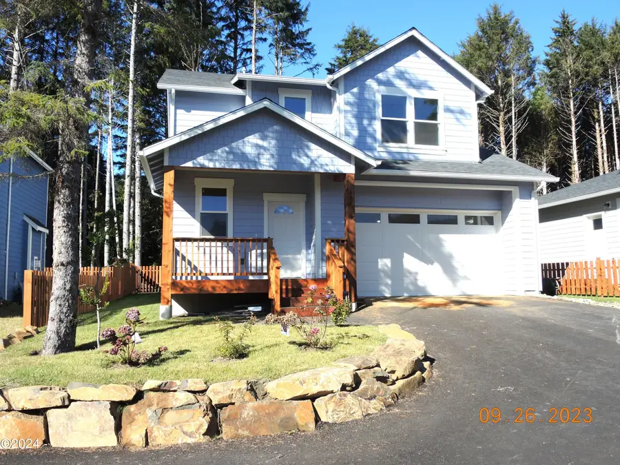 427 SE Winchell Street, Depoe Bay, OR 97341 - Image #2
