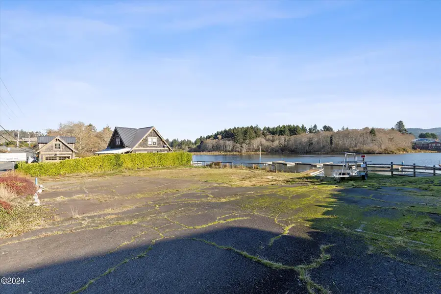 4040 NE West Devils Lake Rd Tl 2605, Lincoln City, OR 97367 - Image #3