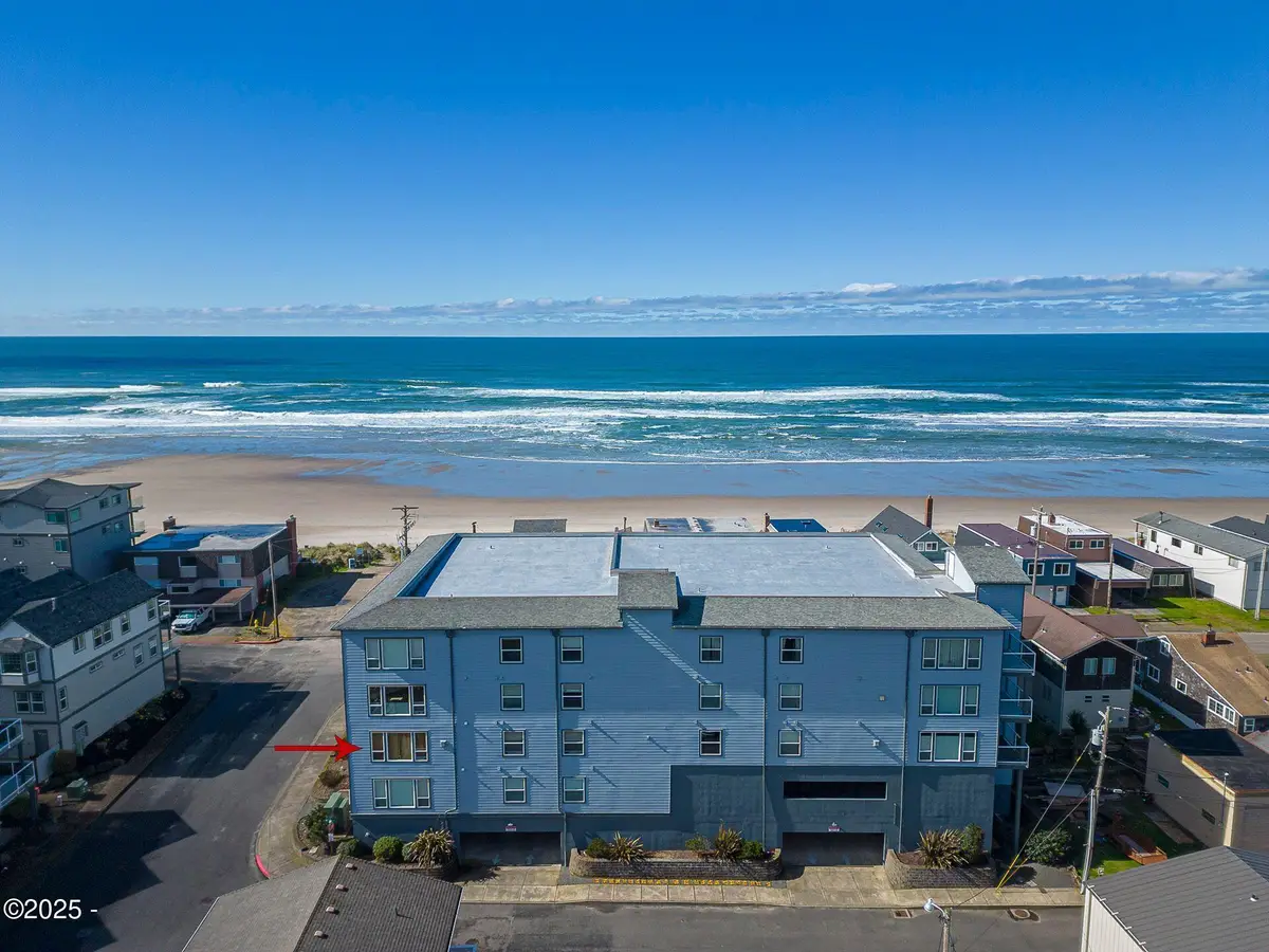 300 N Pacific, Rockaway Beach, OR 97136 - Image #1