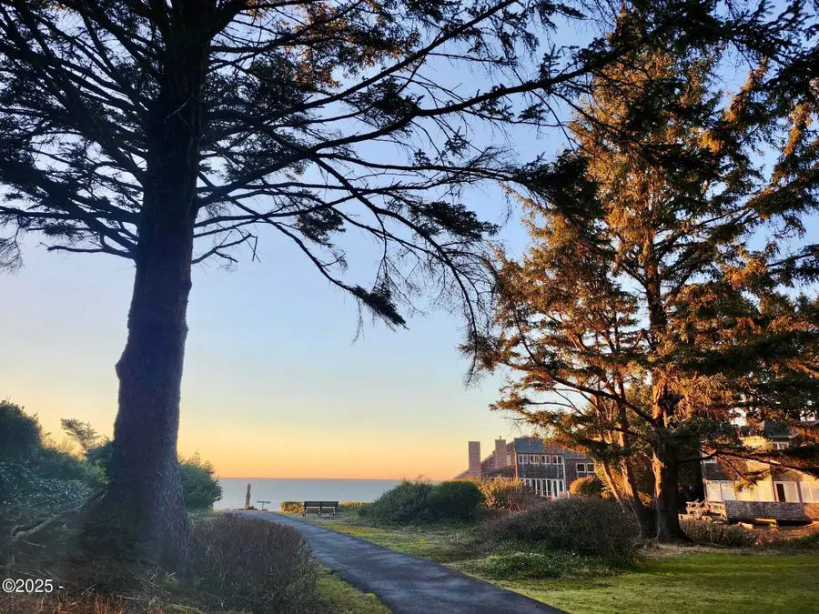 Lot 89 SW Breakers Scarp, Depoe Bay, OR 97341 - Image #3