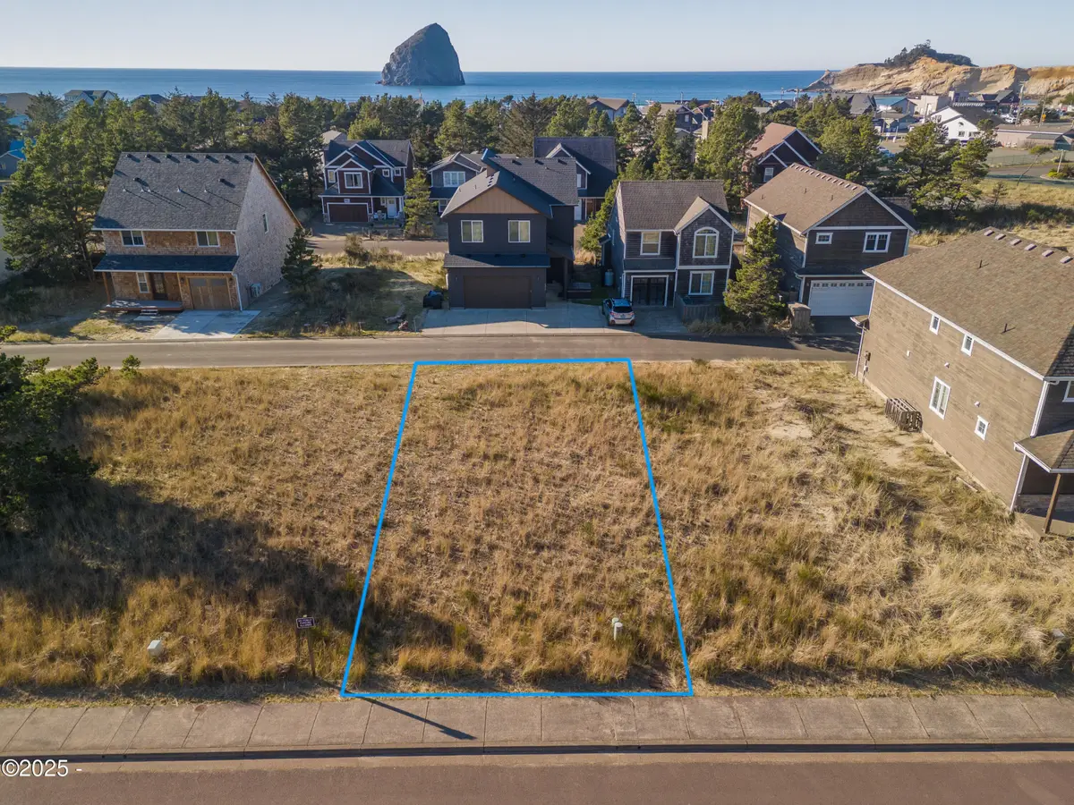 TL8100 Dory Pointe Loop, Pacific City, OR 97135 - Image #1