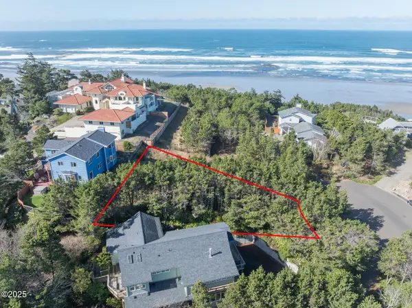 Lot8 Crown Crest, Nw 19th St, Newport, OR 97365