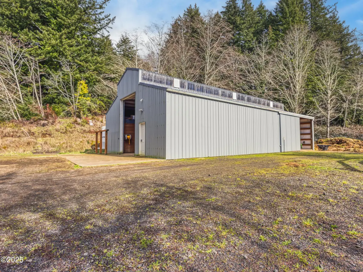 T/L 200 N Bayview Rd, Waldport, OR 97394 - Image #1