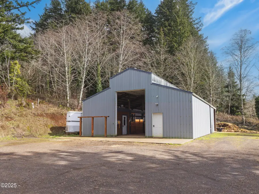 T/L 200 N Bayview Rd, Waldport, OR 97394 - Image #2