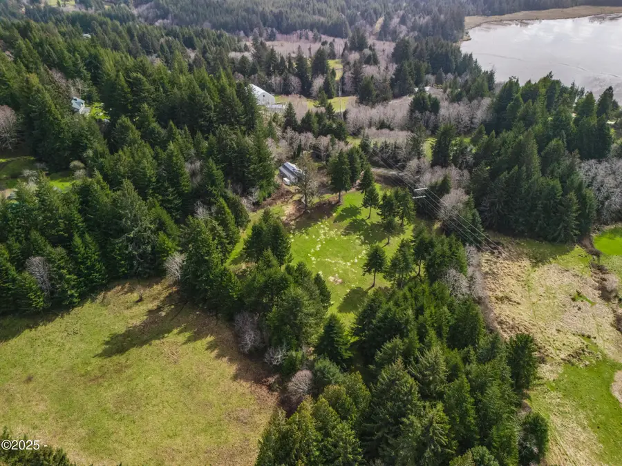 T/L 200 N Bayview Rd, Waldport, OR 97394 - Image #3