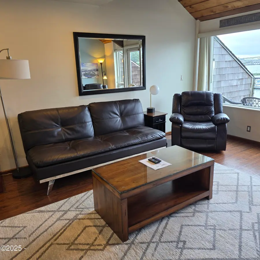 1000 SE Bay, Newport, OR 97365 - Image #3