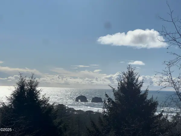 Lot 57 Pacific View, Rockaway Beach, OR 97136