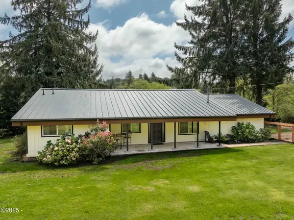 305 SE Swan, Siletz, OR 97380